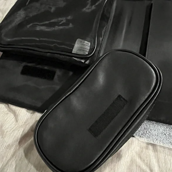 Dior Elegant Black Large Makeup Briefcase (NEW) - Picture 4 of 8